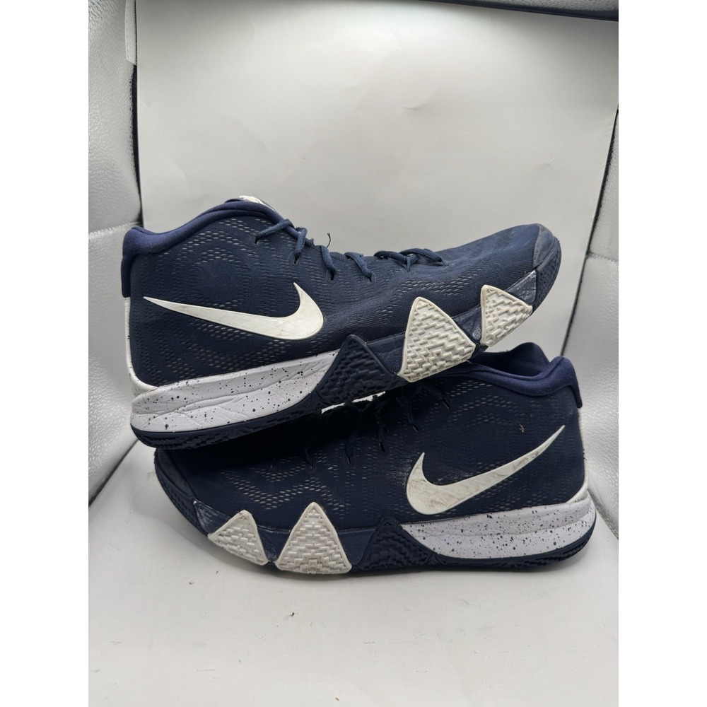 Nike Kyrie 4 Midnight Navy AV2296-402 2018 Men's Size 12 No Box Blue White